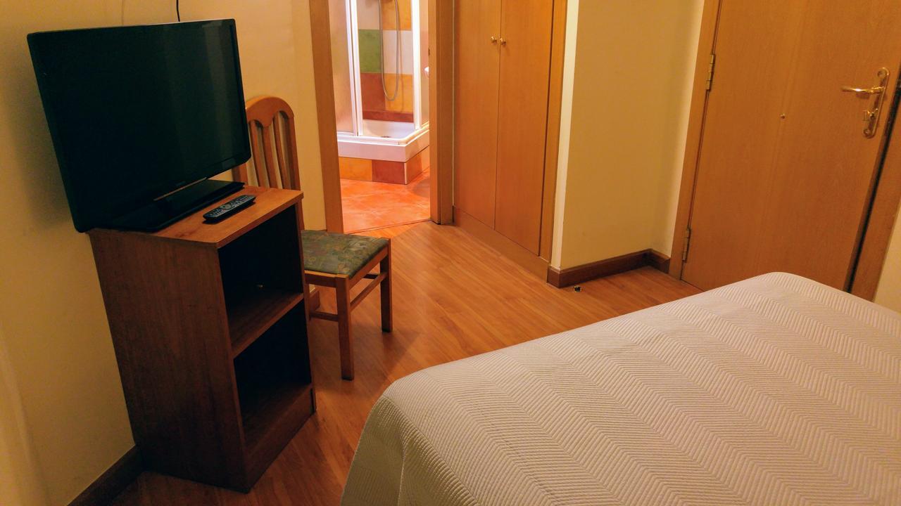 Hostal Prada Borges León Eksteriør billede